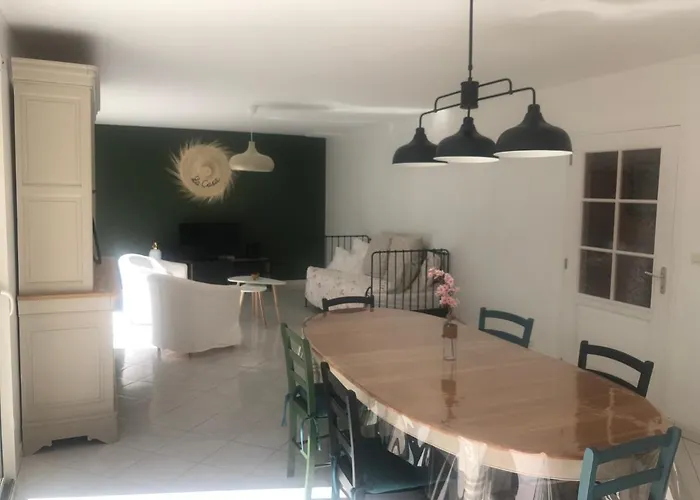 Prázdninový dům Maison Le Bel Air A 3km Du Virage De Mulsanne 9 Couchages *